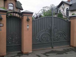 Выбираем кованую калитку Выбираем кованую калитку