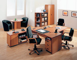 Какую офисную мебель предпочесть: импортную или отечественную?